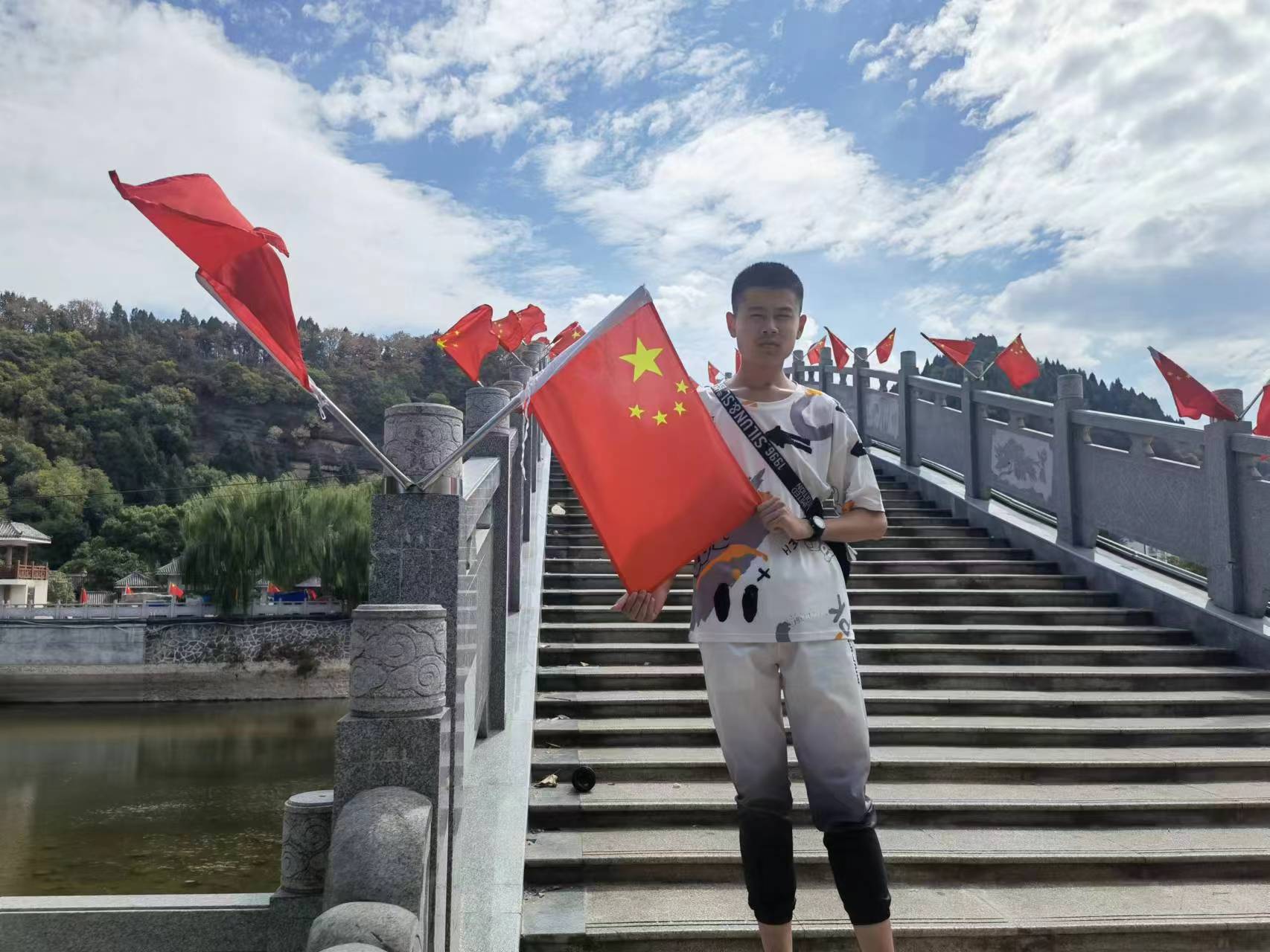 1665146752614708.jpg 陳鉑瑋.jpg